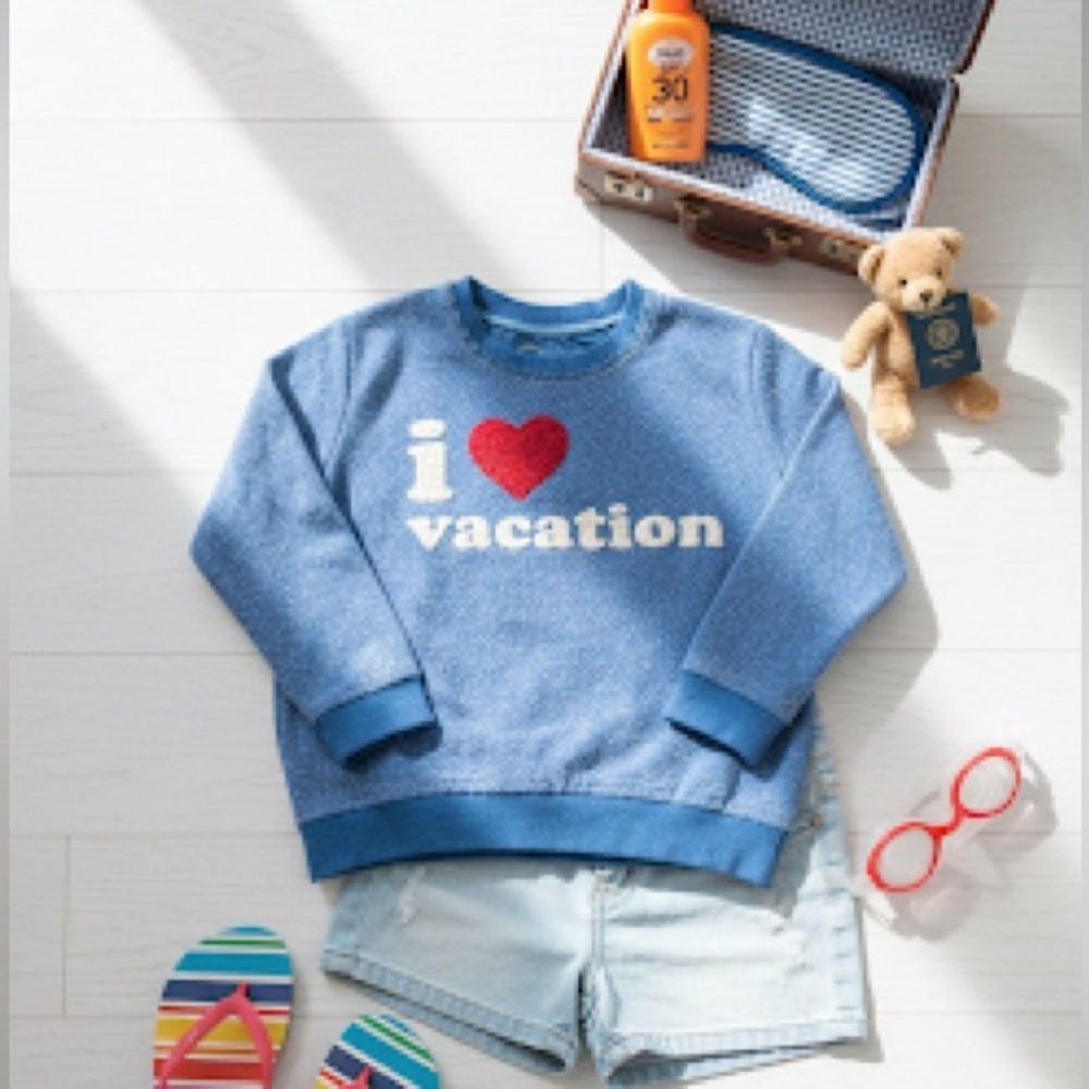 Chaser I ❤️ vacation sweatshirt size 3